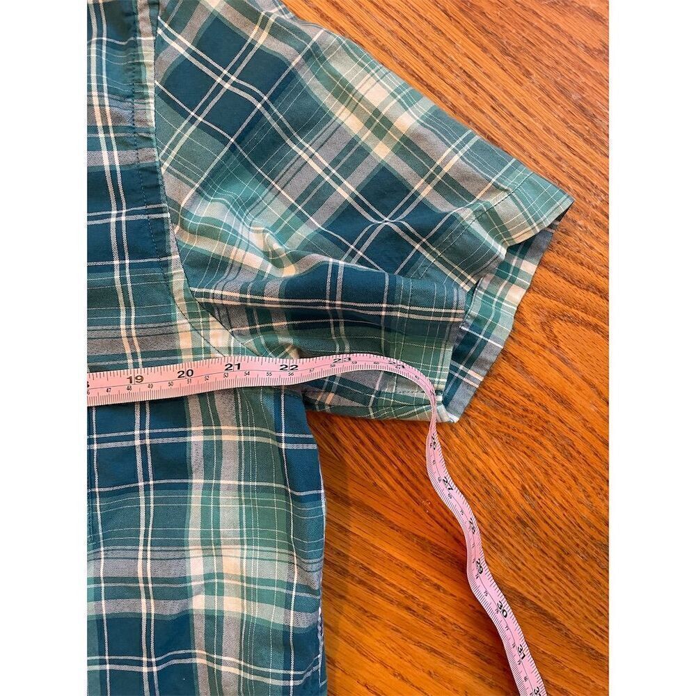3/$15. Banana Republic Men's Plaid Button-Up Shirt Size L Multicolor Casual - Picture 2 of 9